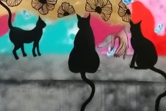 Demoiselles et les 3 chattes, mur 250cm x 350cm Joinville le Pont pour association artistique le Préau 2021