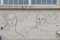 Fresque murale Art Urbain 2022 Les Demoiselles Bleues à Pantin