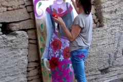Demoiselle Rose : peinture acrylique sur support panneau de porte en bois par Demoiselle MM